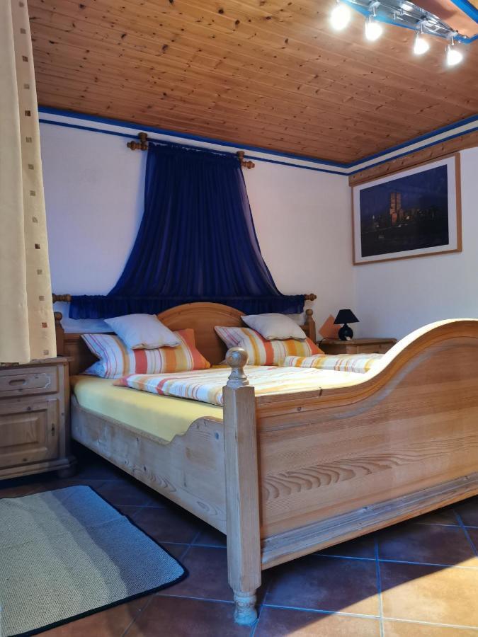 Gaestezimmer Reitinger Sigenburg Exterior foto