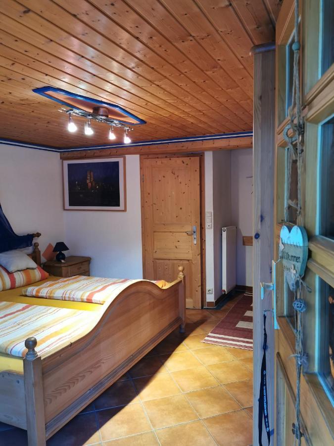 Gaestezimmer Reitinger Sigenburg Exterior foto