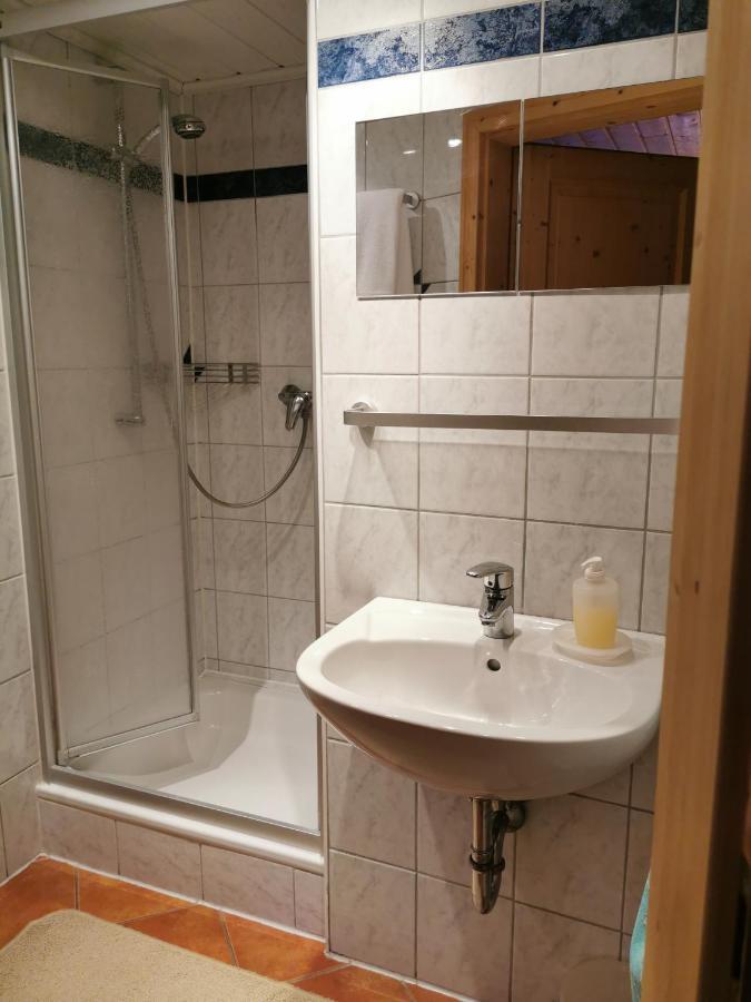 Gaestezimmer Reitinger Sigenburg Exterior foto